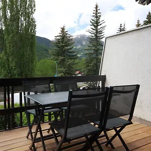 https://studio-bois-des-coqs.fr-provencehotel.com