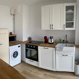 https://centre-ville-terrasse-20m2-plancha-et-vue-mer.aixenprovencehotels.org